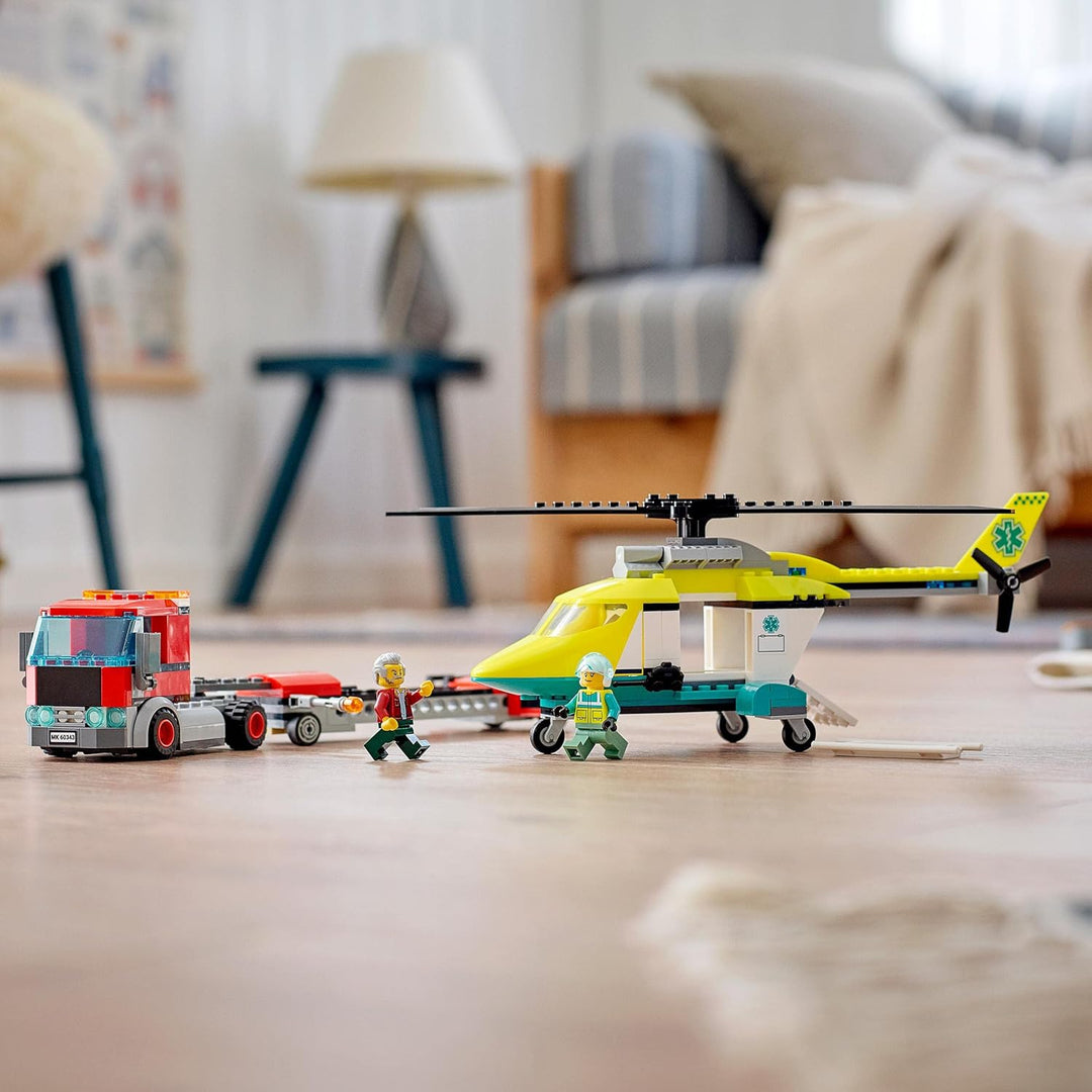 LEGO 60343 City Hubschrauber Transporter, Spielzeug ab 5 Jahren mit LKW, Rettungshubschrauber und Mi