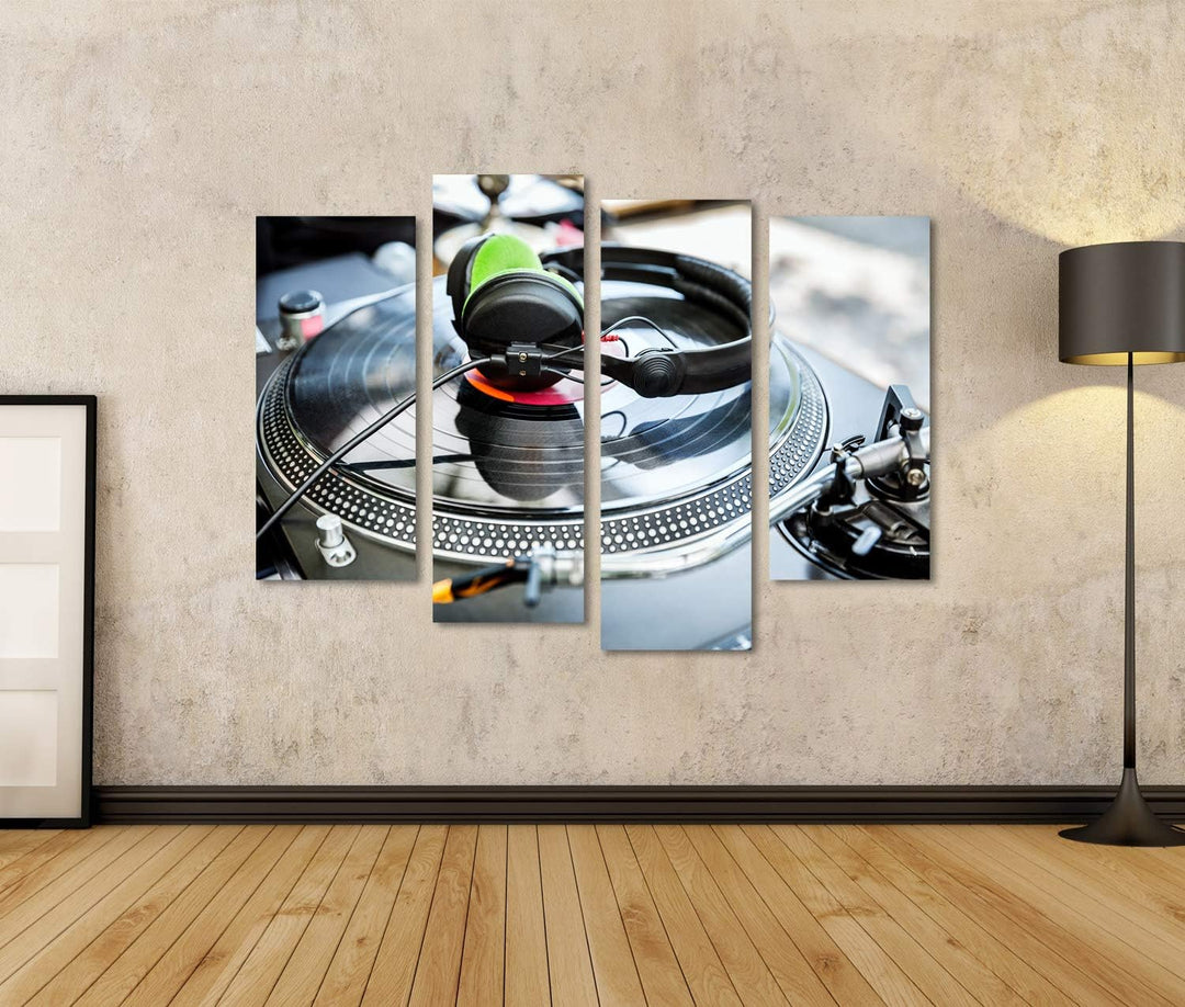 islandburner Bild auf Leinwand Dj Mixer Und Vinyl Player Mit Kopfhörern Im Club Bilder Wandbilder Po