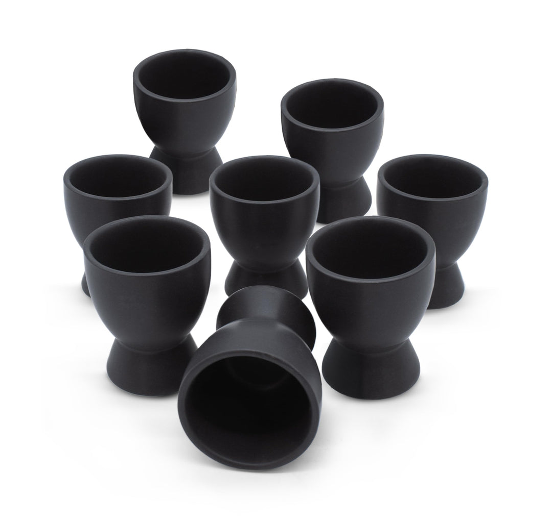 Spetebo Feinkeramik Eierbecher schwarz matt - 8er Set - Eierhalter in klassischer Form - Frühstückse