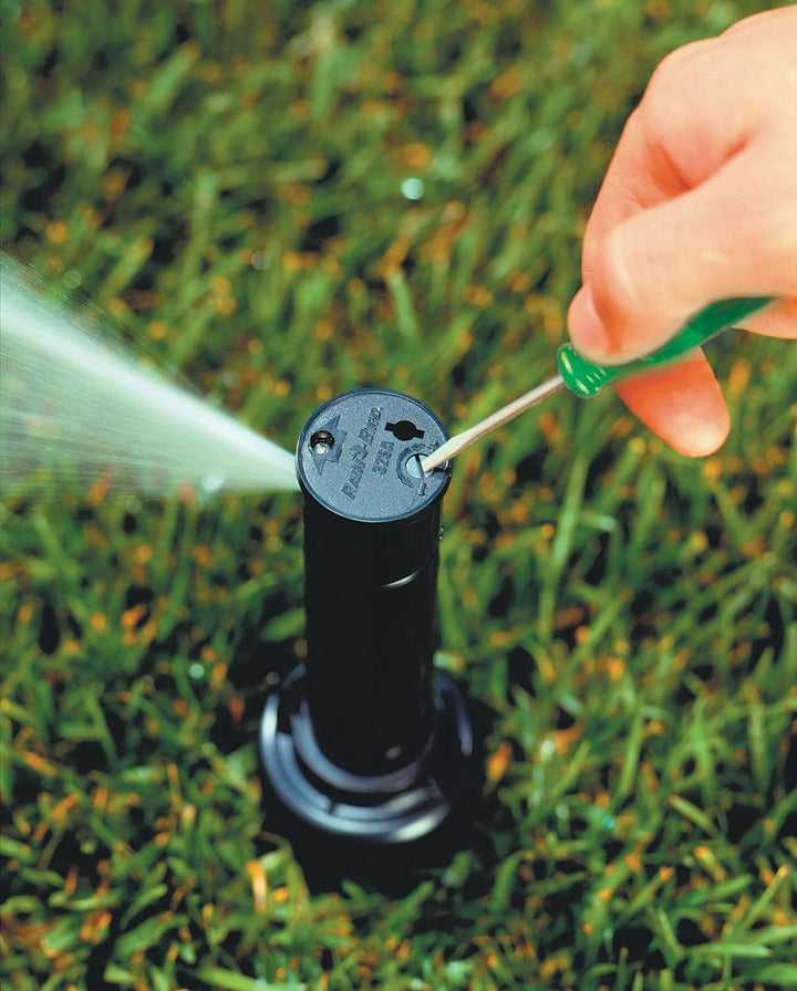 Rain Bird 32HE In-Ground Pro Rotor Pop-Up Sprinklersystem Kit mit Click-N-Go Gartenschlauchanschluss