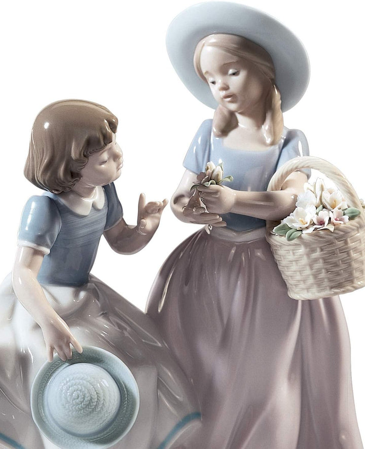 LLADRÓ Figur Meine Beste Freundin. Mädchen. Porzellan.