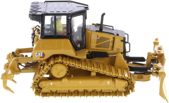 Caterpillar Diecast Masters 85951 Bulldozer D5 LGP, Massstab 1:50, ca. 13,5 x 9,3 x 7 cm, ab 14 Jahr