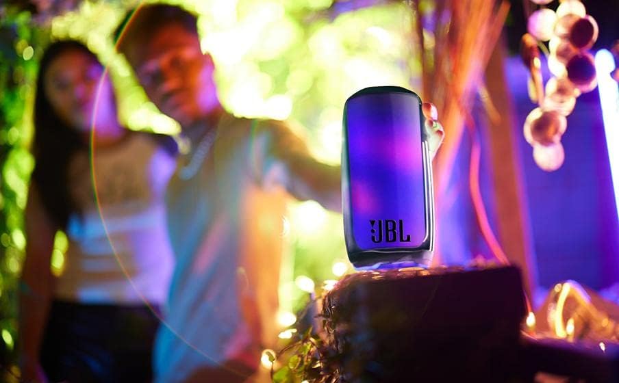 JBL Pulse 5 – Tragbarer Bluetooth-Lautsprecher in Schwarz mit Lichtshow und bis zu 12 Stunden Spielz