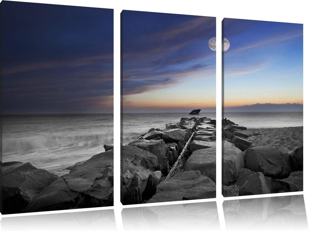 Steinmauer am Meer bei schönem Abendhimmel schwarz/weiss 3-Teiler Leinwandbild 120x80 Bild auf Leinw
