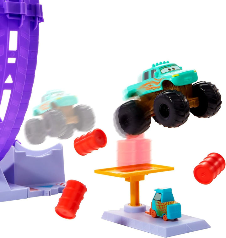 Disney Pixar Cars HGV73 - On The Road Showtime Looping Spielzeugset mit Ivy Monster Truck, Raketenwe