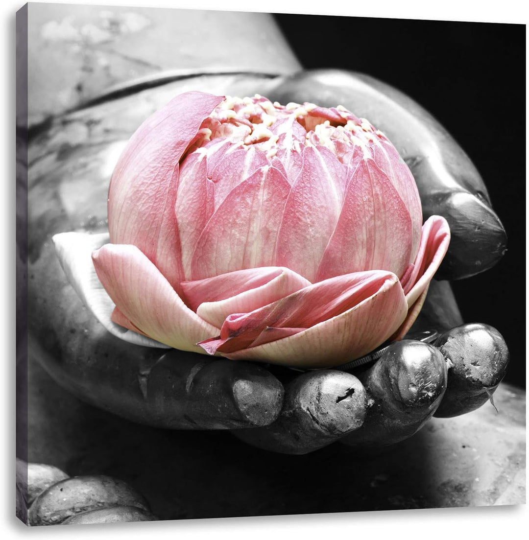 Pixxprint Lotus in Einer Hand eines Buddhas als Leinwandbild/Grösse: 70x70 cm/Wandbild/Kunstdruck/fe