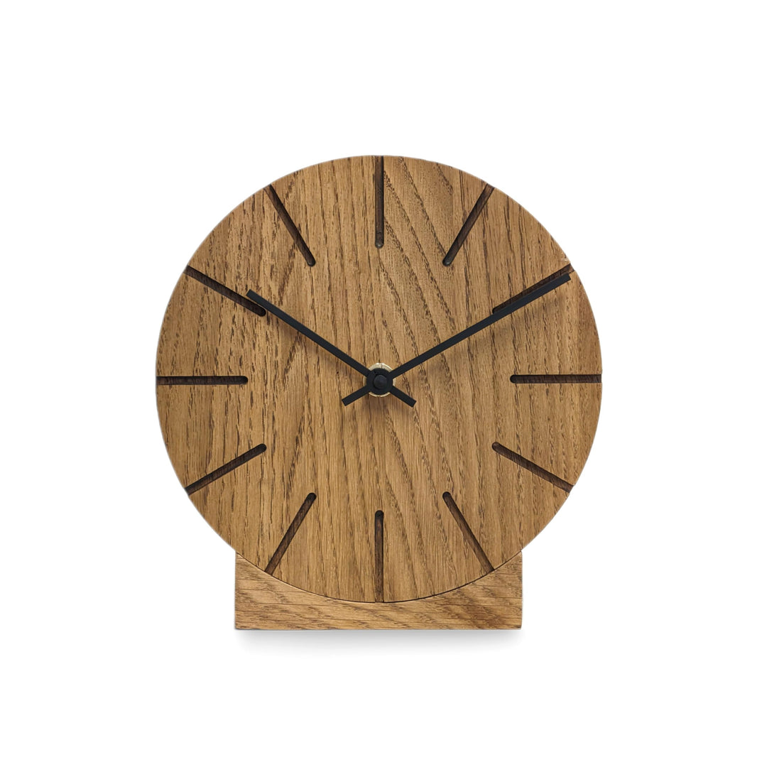 Natuhr Wanduhr Tischuhr Eiche Holz - Boom - geräuscharm Massivholz Design ø17 cm (Eiche dunkel geölt