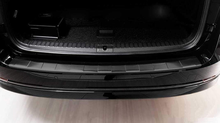 Ladekantenschutz aus Edelstahl in anthrazit mit 3D Abkantung passend für Skoda Octavia 4 Combi ab 3/