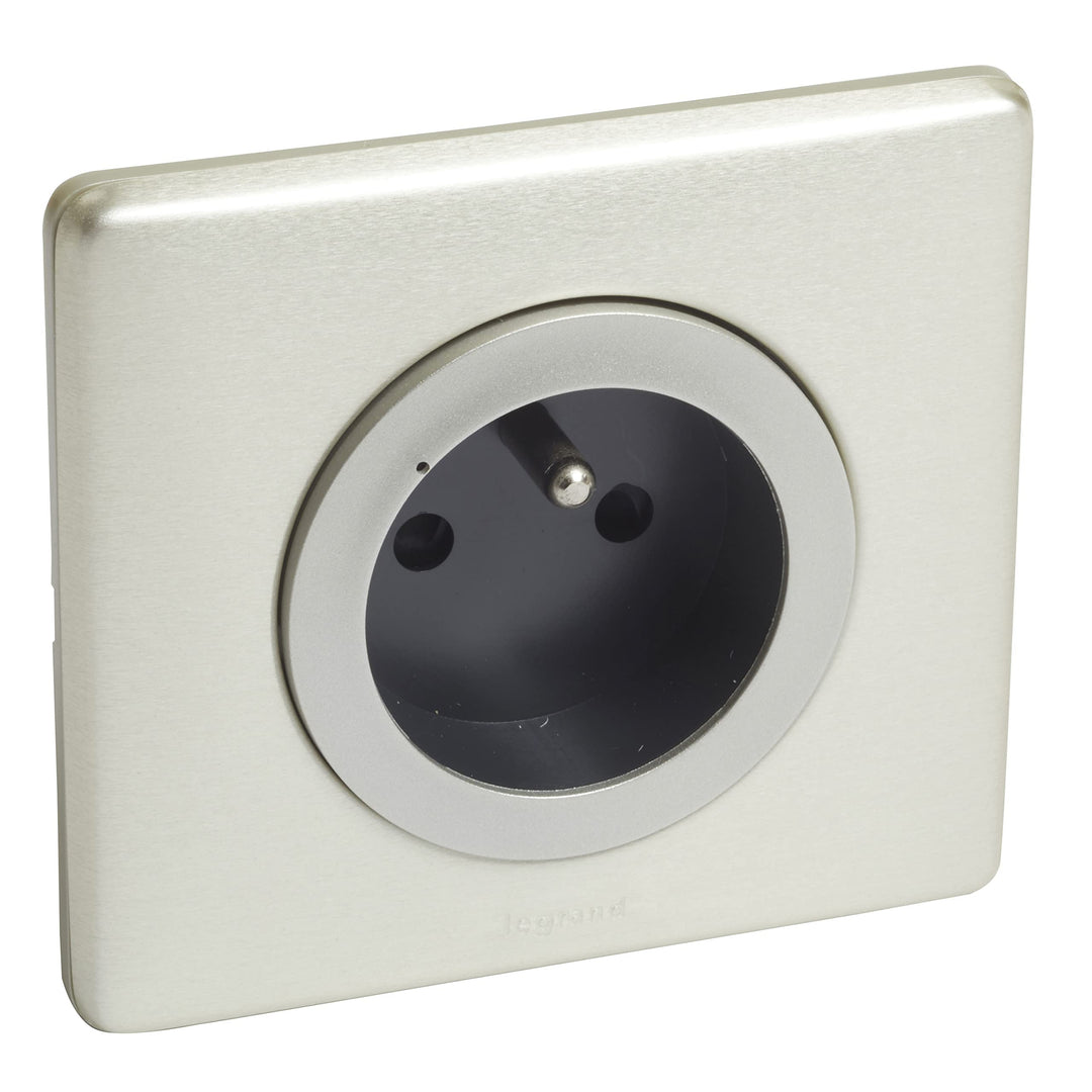 Legrand LEG67775 Wall Plate, 3680 W, Metall-titane, Metall-titane