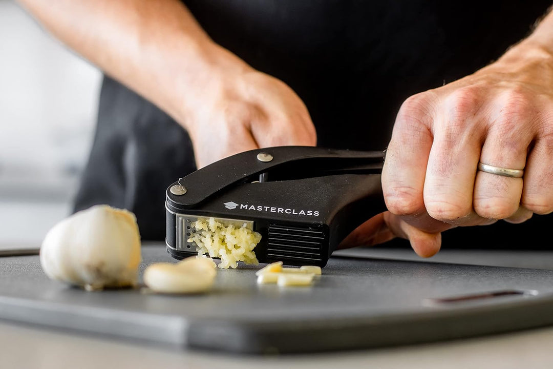 MasterClass Knoblauchpresse und -schneider, schwarz