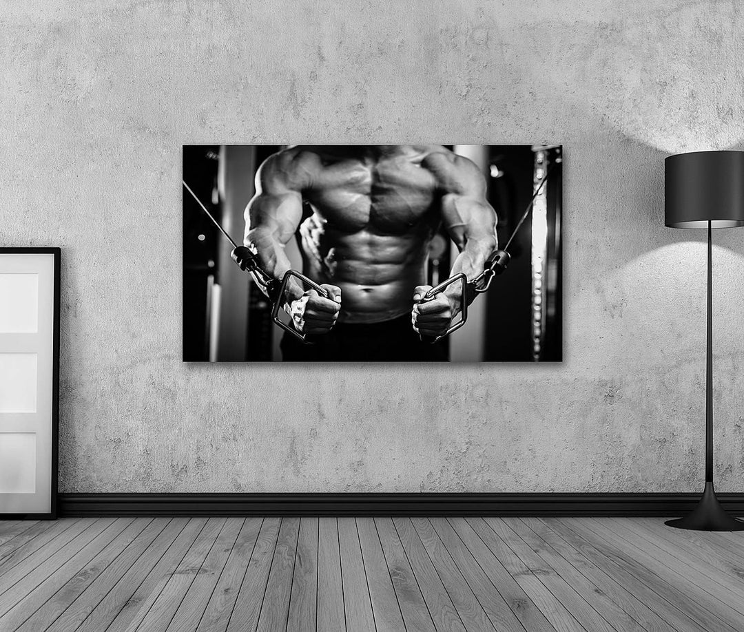 Bild auf Leinwand Bodybuilder Guy In Fitness Studio Aufpumpen Hände Aus Nächster Nähe Schwarz Und We