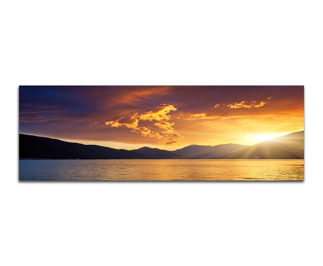 Paul Sinus Art Panoramabild auf Leinwand und Keilrahmen 150x50cm Balkan Montenegro Meer Berge Abendl