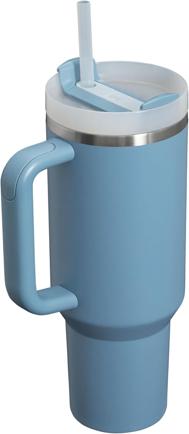 Stanley 1913 Quencher H2.0 FlowState Trinkbecher 1.2L - Indigo | Kühlt 11 Std. - 48 Std. eisgekühlt