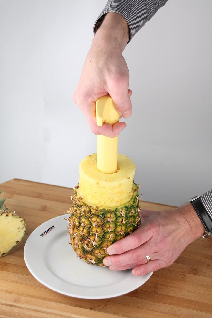 Fackelmann Ananasschneider, Schäler und Entkerner für Ananas, Fruchtentkerner mit scharfer Klinge (F