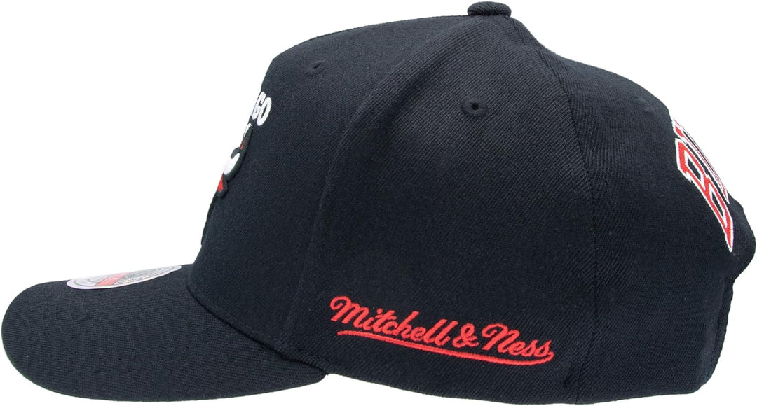 Mitchell & Ness NBA Classic Red Eazy Snapback - Die Neue Snapback-Kollektion mit klassischem Bulls L