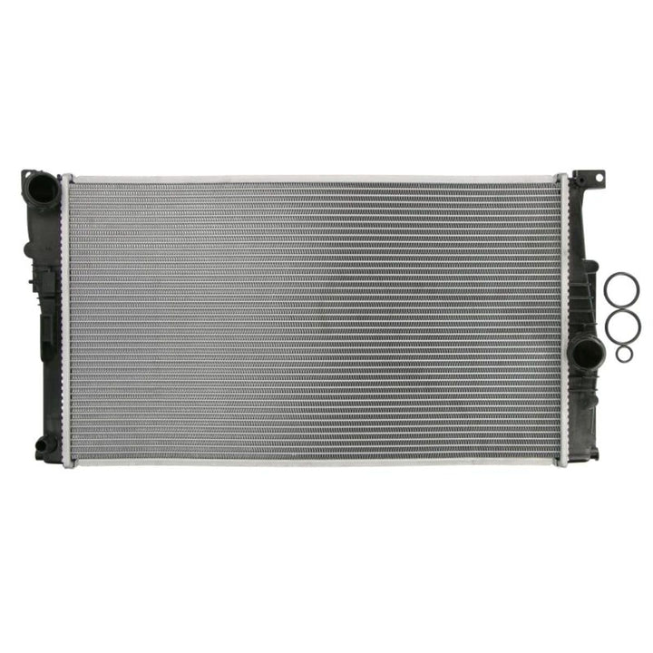 Nissens 60815 Kühler, Motorkühlung