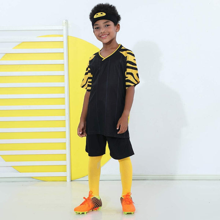 JABASIC Kinder Soccer Boots Jungen Mädchen Sportlich Draussen Fussballschuh 33 EU Schwarz, 33 EU Sch