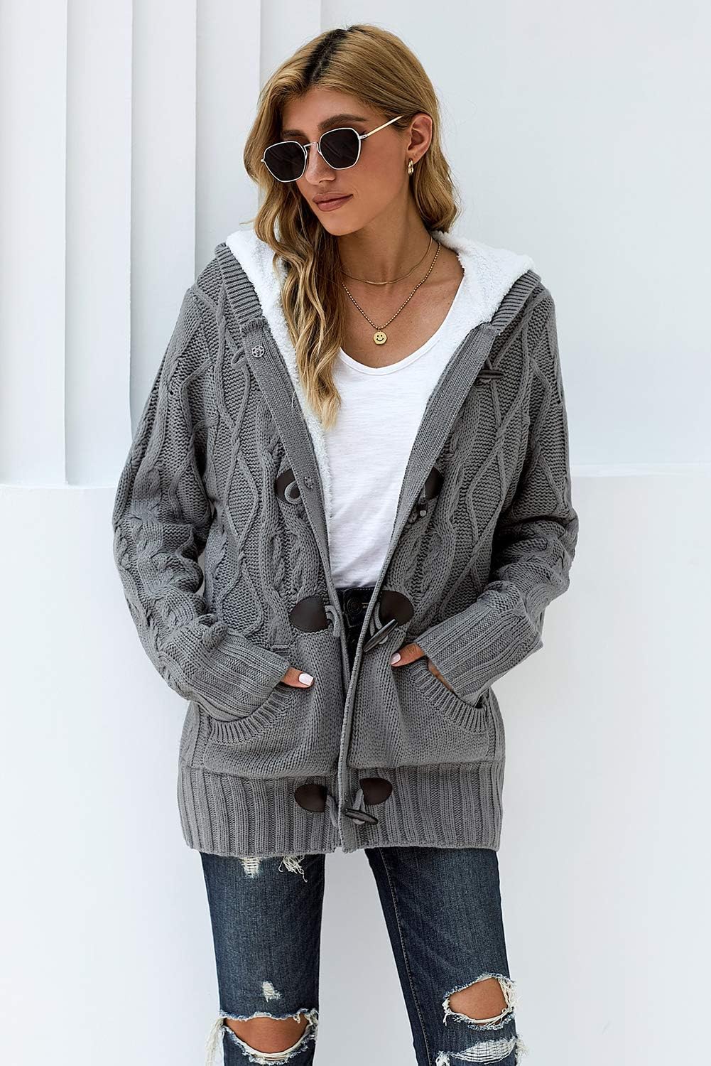 Aleumdr Strickjacke Damen Grobstrick Cardigan Lang Winter Damen Grobstrickjacke Strickmantel mit Kap