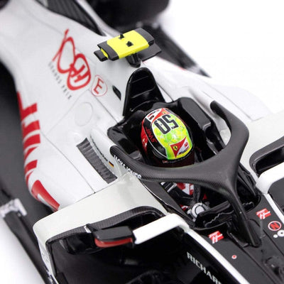 Minichamps 2020-HAAS-MKS-18 Miniaturauto aus der Kollektion, Weiss/Rot, 1:18