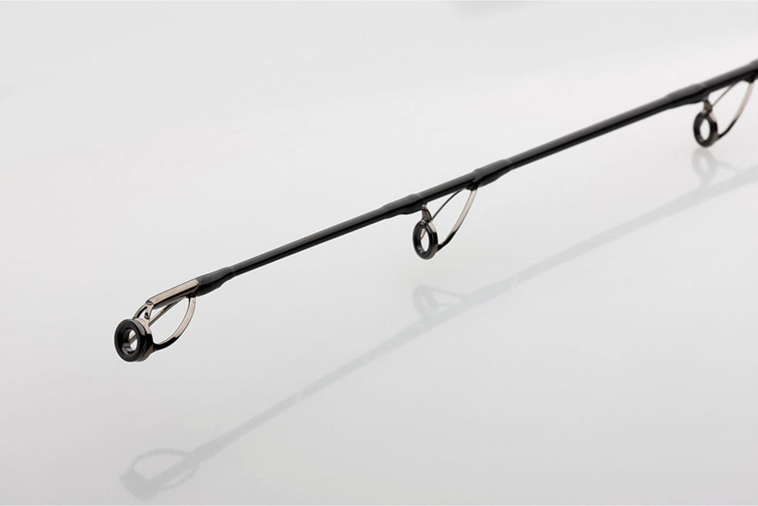 Madcat Black Vertical 190 6'2" 1.90M 150G 1SEC 245G 191CM Wallerrute