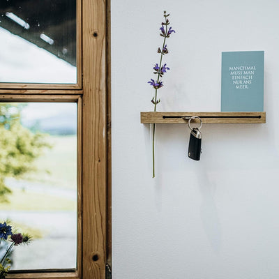 WOODS Schlüsselbrett mit Blumenvase I handgefertigt in Bayern I Nut - Schlüsselhalter I Wanddekorati