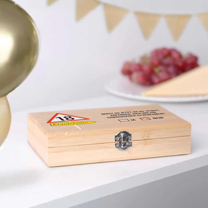 LAUBLUST Weinöffner Set als Geschenk zum 18. Geburtstag - 5er Weinzubehörset zur Volljährigkeit als