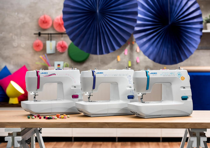 JUKI Mechanische Nähmaschine, Metall, weiss, 41 x 17,7 x 30,8 cm