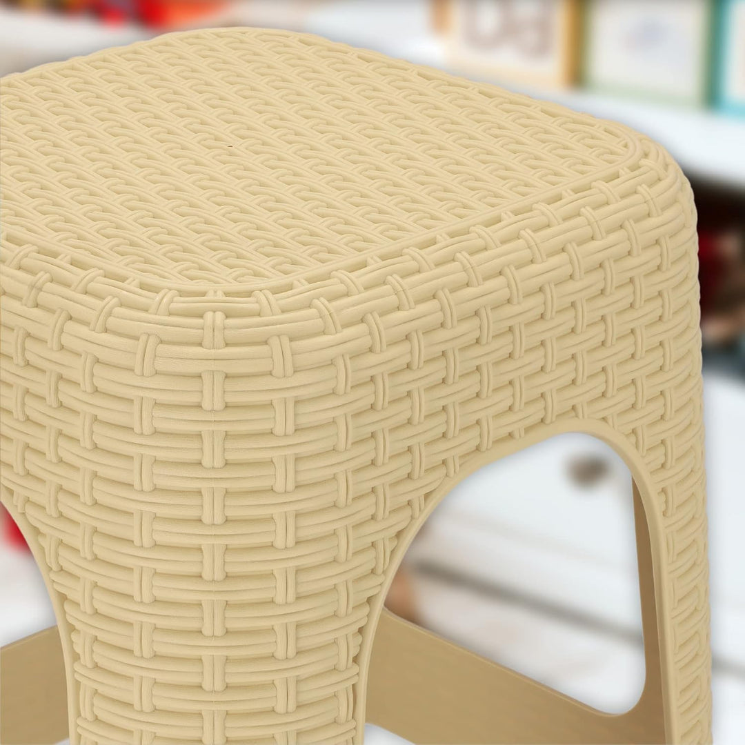 KADAX Hocker aus Kunststoff, Tritthocker bis 120 kg, Rattanhocker mit Antirutschfüssen, Badhocker, W