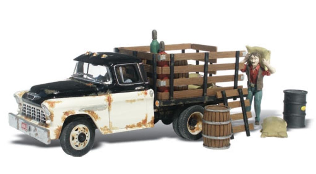 Henry´s Haulin Woodland Scenics AS5538 fährt Waren zum Markt mit Pickup Lkw Figur Ladung Fass Sack K