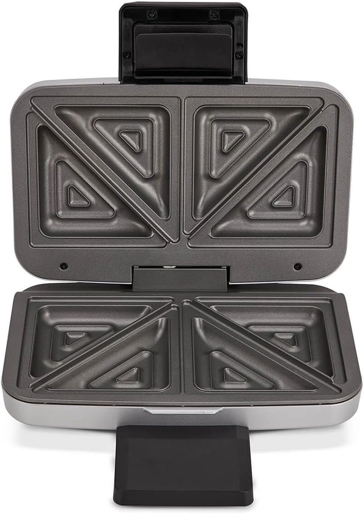 Cloer 6259 Sandwichmaker, 900 W für 2 diagonal geteilte Toasts, American Toasts, XXL Füllungen Silbe