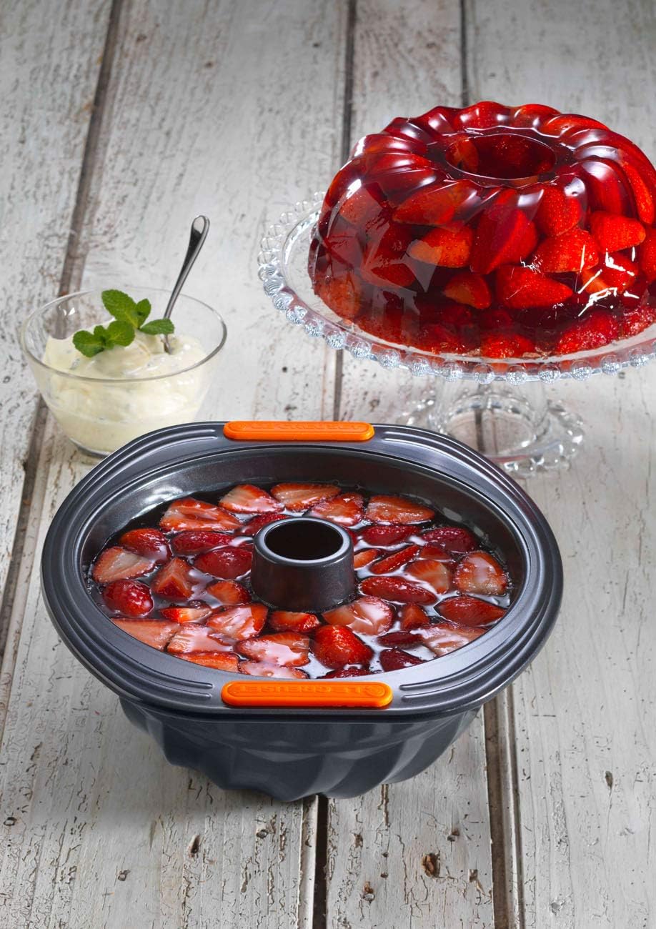 Le Creuset Antihaft Gugelhupfform, Ø 22 cm, Sauerteigbeständig, Aus Karbonstahl gefertigt, Anthrazit