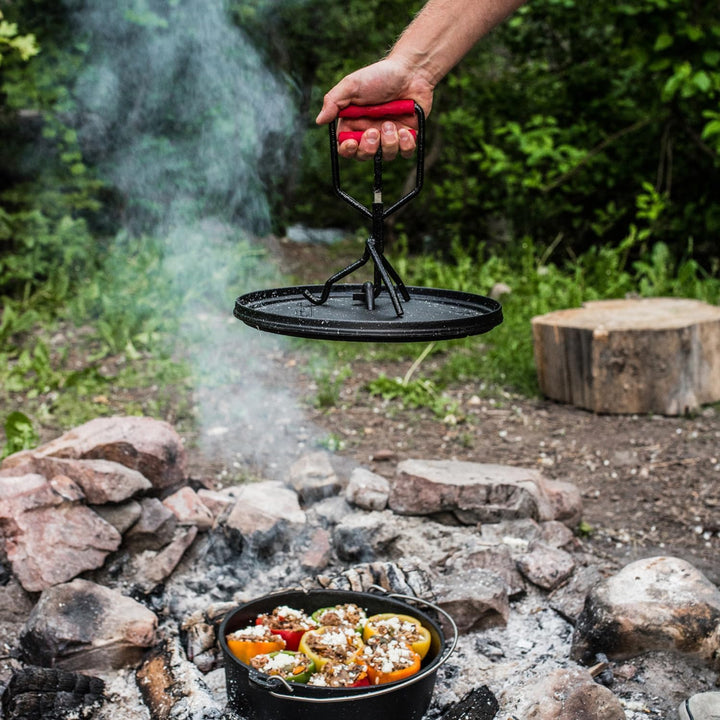 CAMP CHEF Chef Dutch Oven Deckelheber 22,9 cm, Doll9, Schwarz