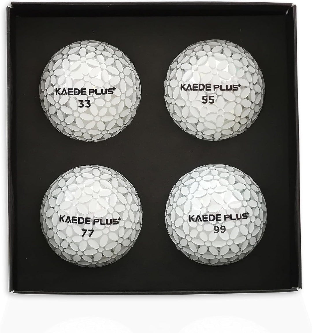 KAEDE Plus Metal Aero Soft Golfbälle - 4 Stück - Farbe Silber Weiss Golfgeschenk