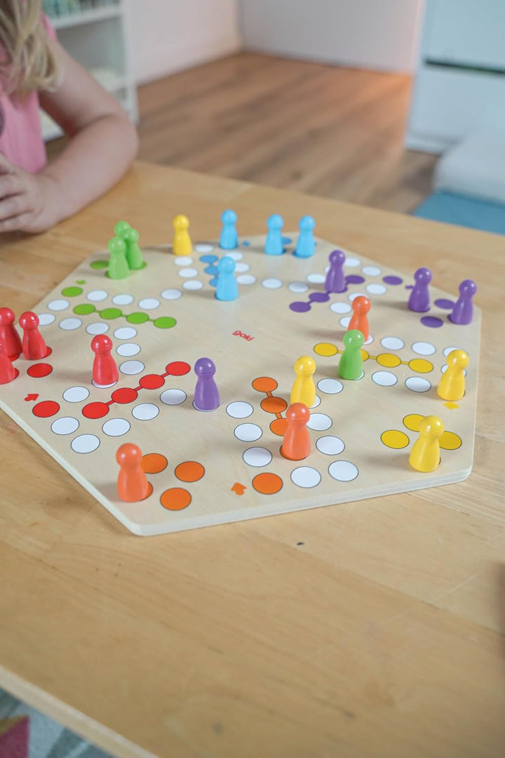 goki 56298 – Ludo für bis zu 6 Spieler aus Holz – Gesellschaftsspiel im XL-Format, Durchmesser ca. 3
