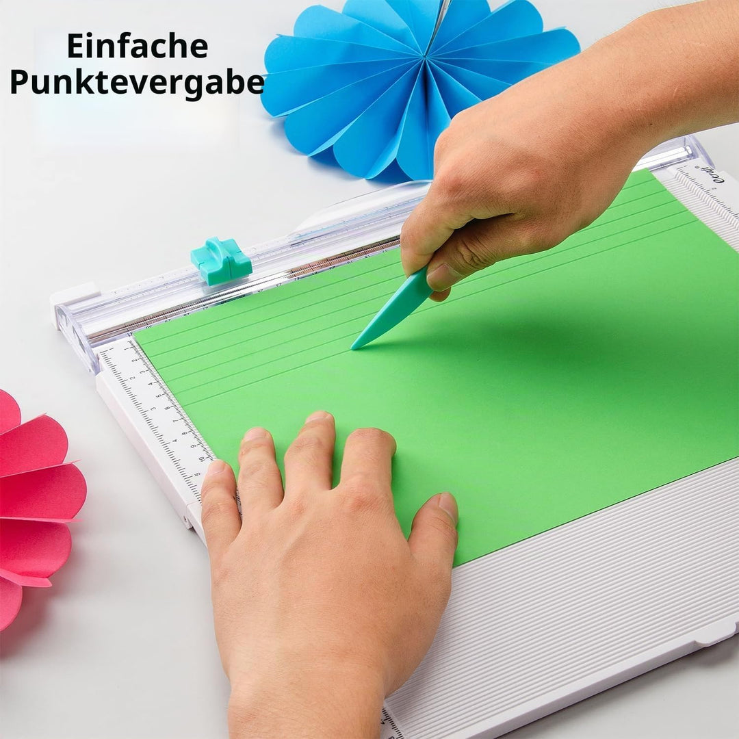 Ecraft Papierschneidebrett: 30,5 x 30,5 cm Bastelpapierschneider, zusammenklappbar und Punktzahl für