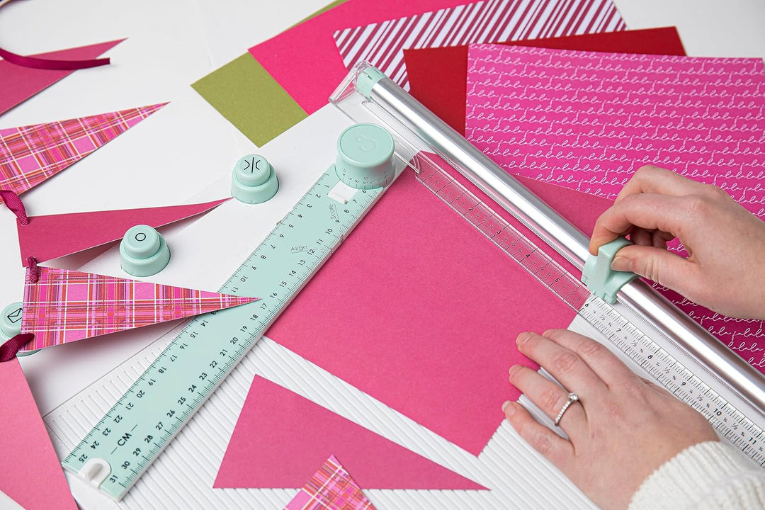 Sizzix Scoring Board & Trimmer (30 cm x 30 cm) | Werkzeug zum Erstellen von Umschlägen, 3D-Boxen, Zu