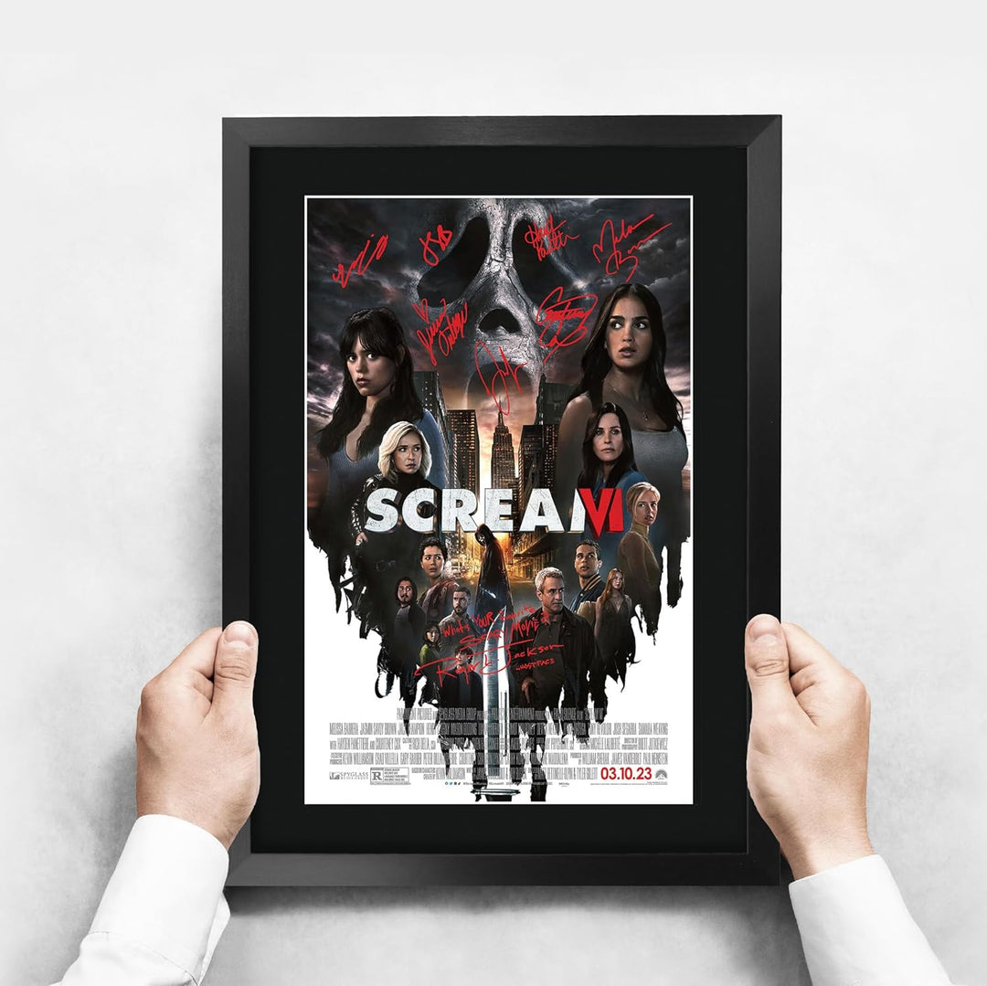 HWC Trading FR A3 Scream 6 Geschenke Geduckter Poster Signiertes Autogramm Foto für Fans von Film Me