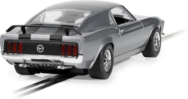 Scalextric C4497 John Wick Ford Mustang BOSS 429, Silber