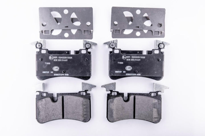 HELLA PAGID 8DB 355 014-811 Bremsbelagsatz - T1896 - Dicke/Stärke: 14.8mm - Bremssystem: Brembo - ni