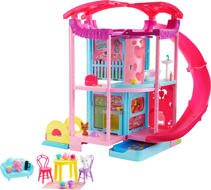 BARBIE Chelsea Spielhaus - 3 Etagen mit Verwandlungsfunktion, geheime Spielbereiche, Aufzug, Pool, R