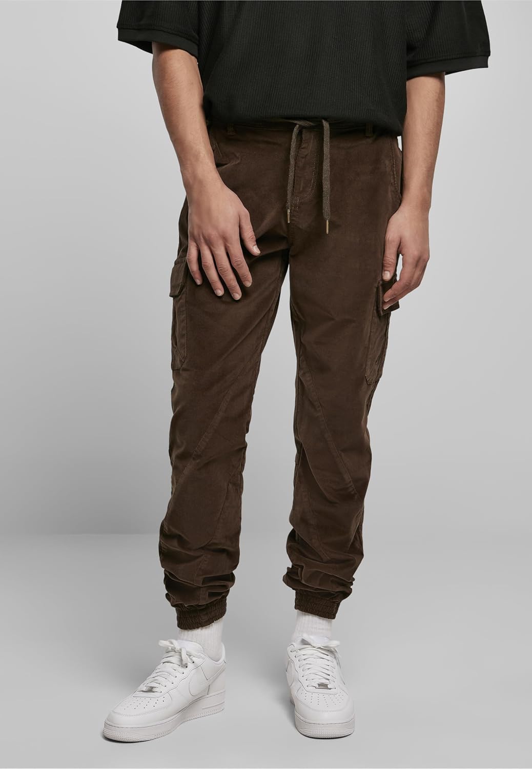 Urban Classics Herren Corduroy Cargo Jogging Pants Hose M Darkolive, M Darkolive