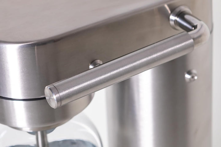 Premium Wassersprudler aus gebürstetem Edelstahl mit 1 x BPA-frei Flaschen SW!ZZ (gebürstetem Edelst
