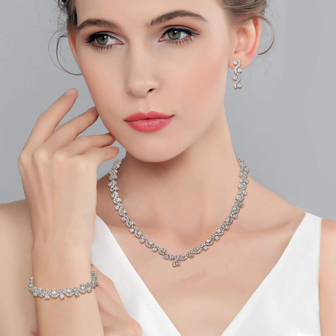 EVER FAITH® Zirkonia Kristall elegant Braut Modeschmuck Schmuck-Sets Silber-Ton N03406-1