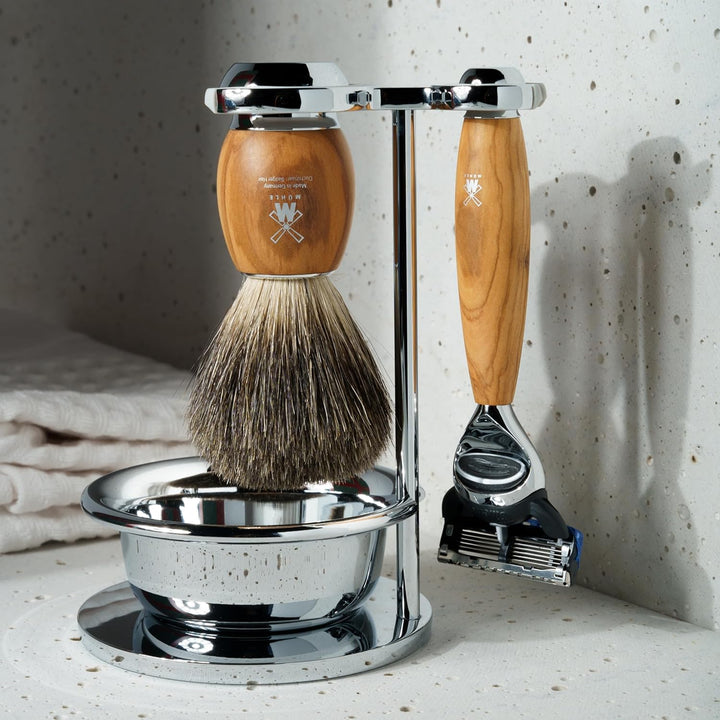 MÜHLE Vivo Rasierset kompatibel mit Gillette-Klingen, Dachshaar-Rasierpinsel, Halterung mit Schale -