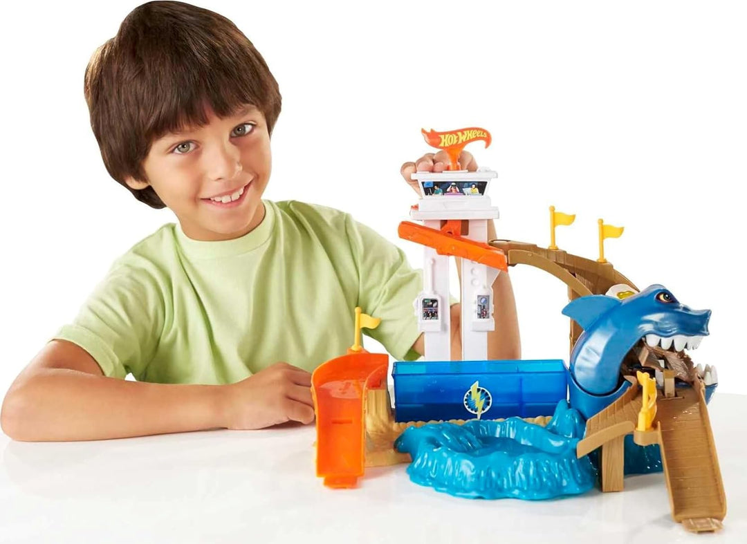 Hot Wheels BGK04 - City Color Shifters Hai-Attacke Spielset, Spielzeug Autorennbahn ab ab 4 Jahren,