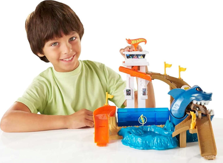 Hot Wheels BGK04 - City Color Shifters Hai-Attacke Spielset, Spielzeug Autorennbahn ab ab 4 Jahren,