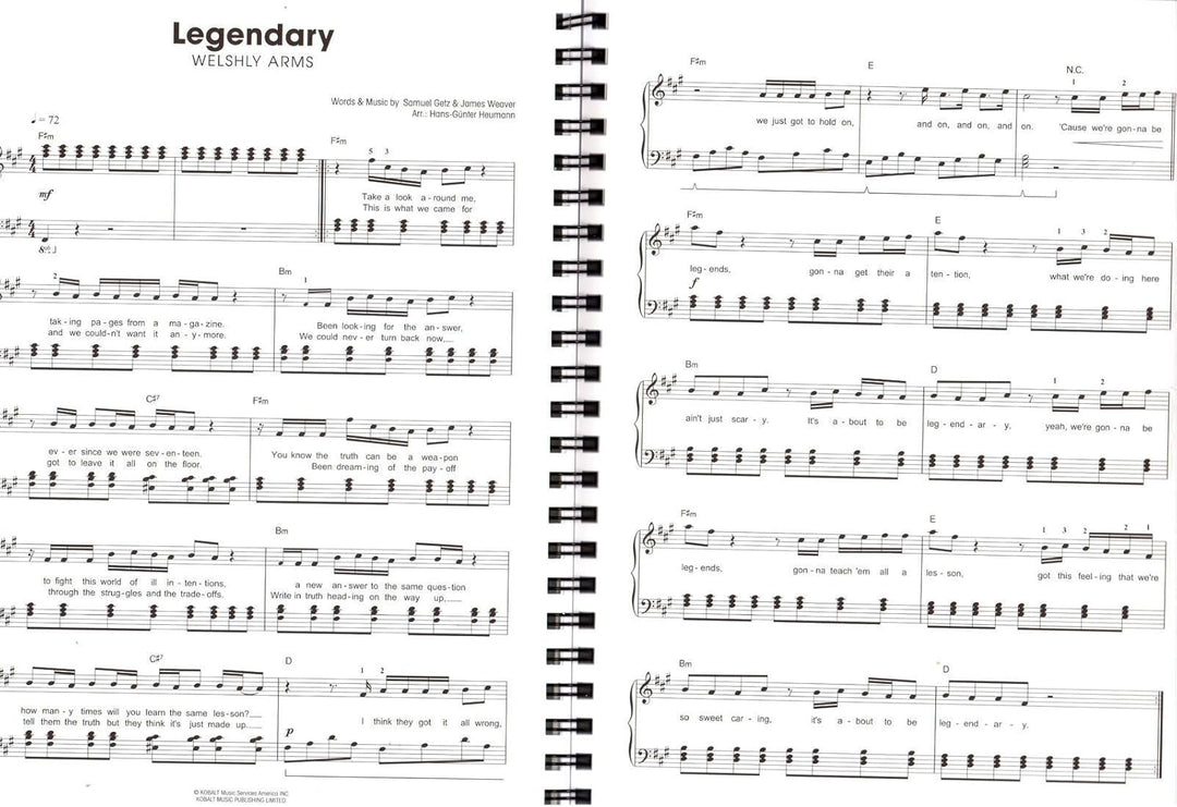Piano gefällt mir! 50 Chart und Film Hits Band 7 - Notenbuch mit CD und mit bunter herzförmiger Note