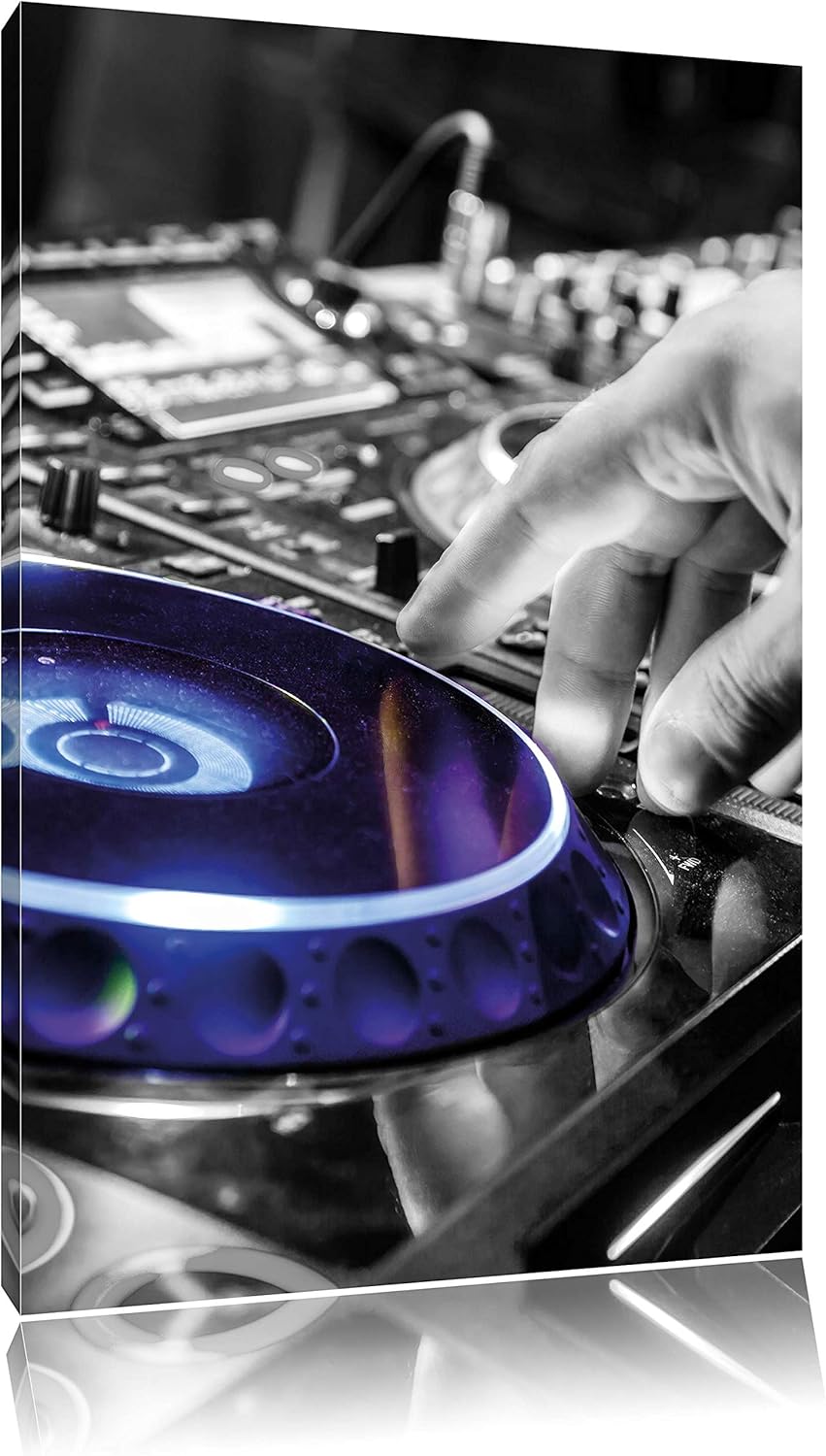 Pixxprint DJ bei der Arbeit am Plattenteller als Leinwandbild/Grösse: 100x70 cm/Wandbild/Kunstdruck/