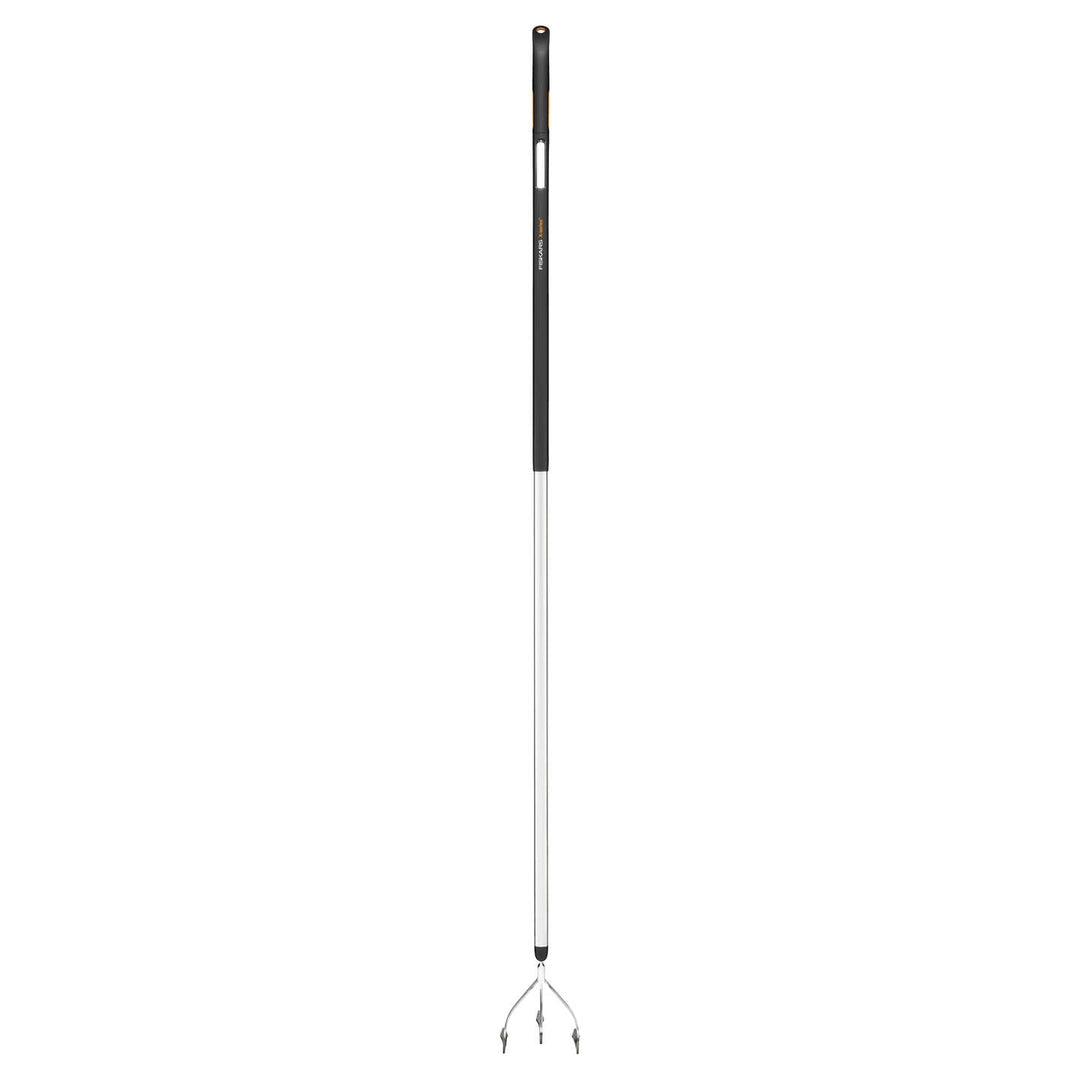 Fiskars Krümmer mit 3 Zinken, Für optimale Beetvorbereitung und -pflege, Länge: 172 cm, Breite: 14,8