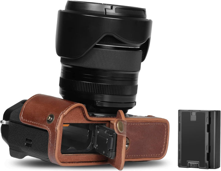 MegaGear Ever Ready Echtleder Halbkameratasche kompatibel mit Fujifilm X-T5 (Braun), Braun